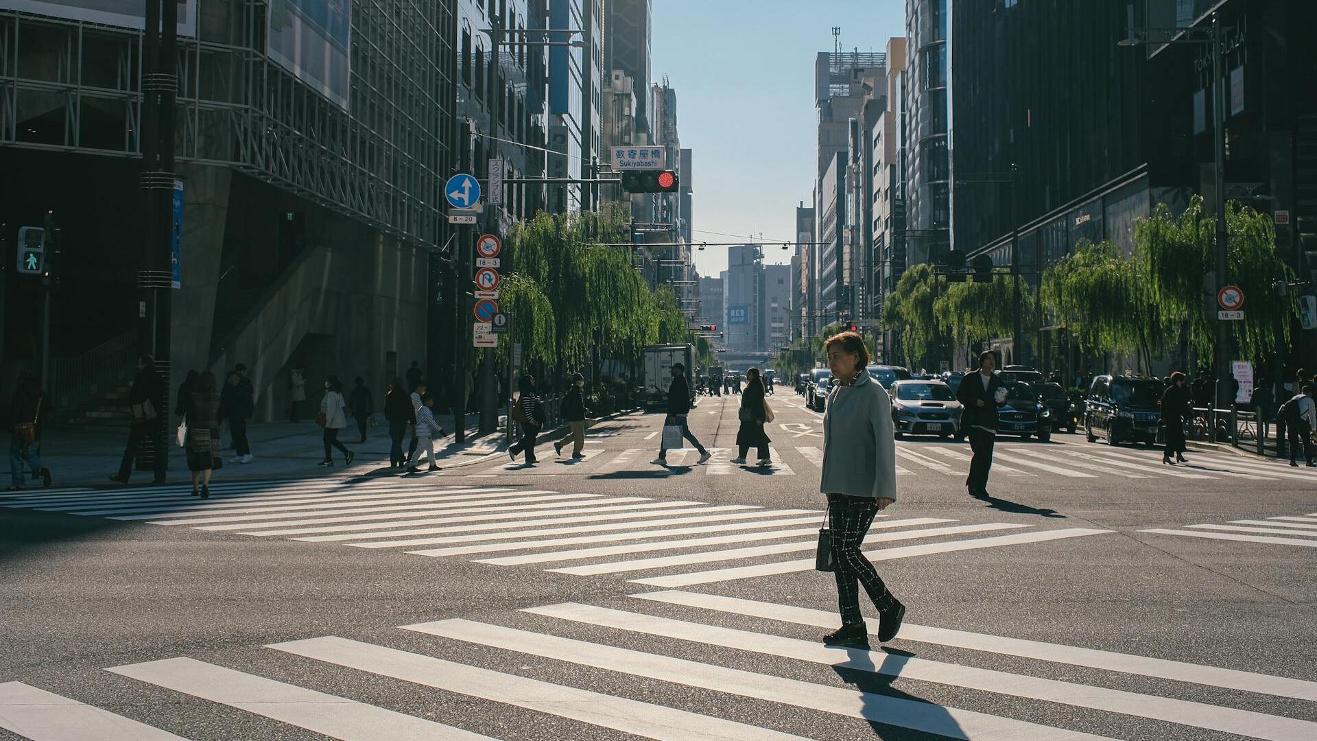 APAC trades mixed; RBA to hold, Fed poised to cut