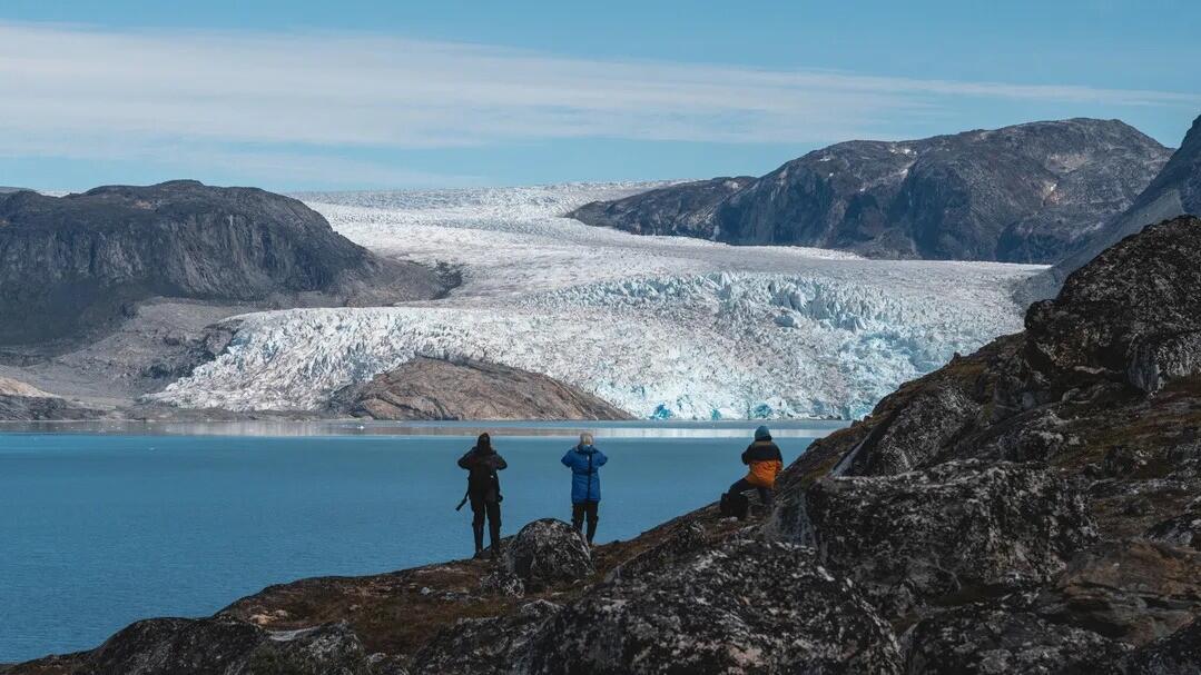 Discovering Greenland From Reykjavik to Nuuk Flight to Reykjavik