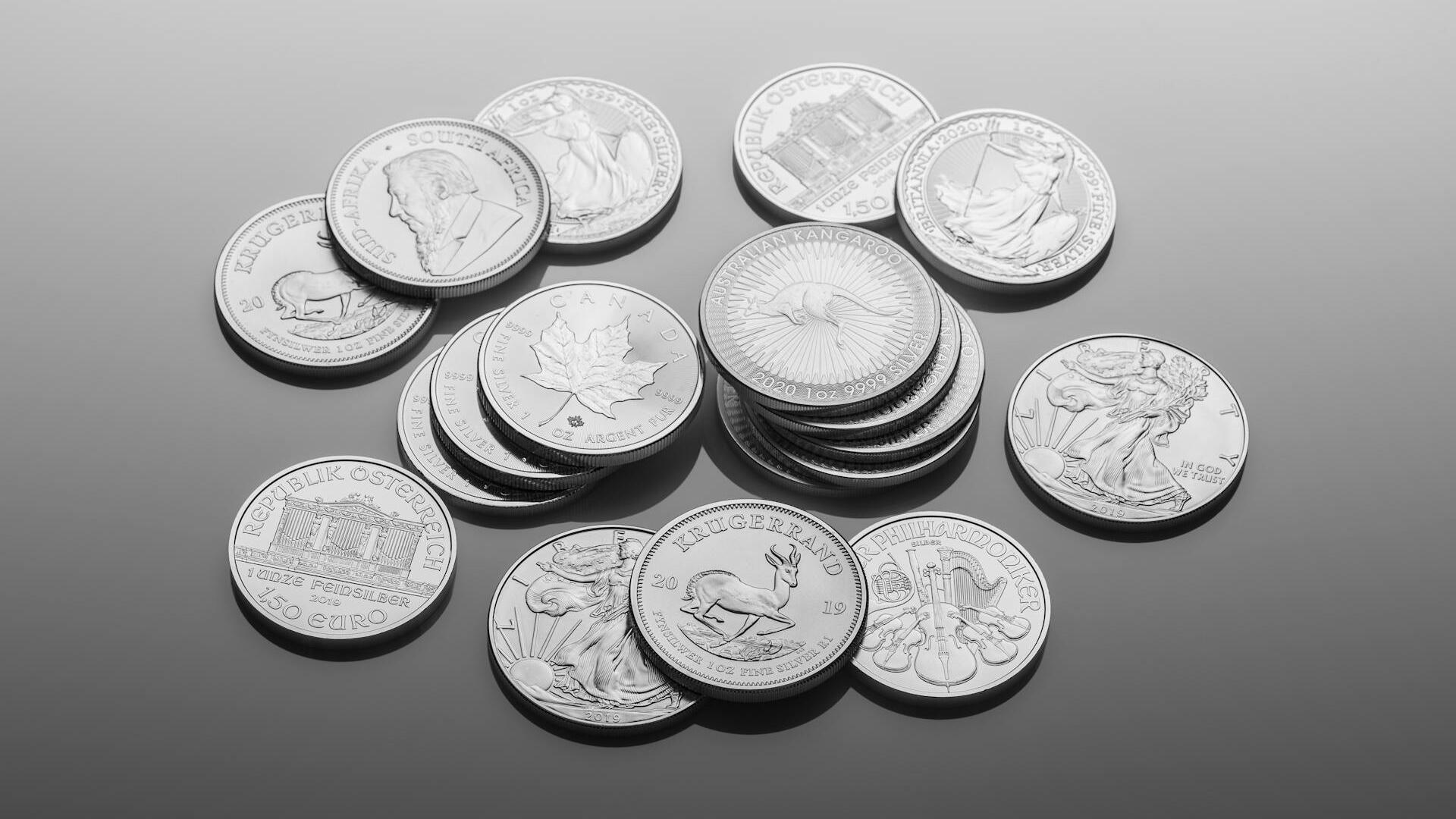 Silver smashes through US$60, now outrunning gold