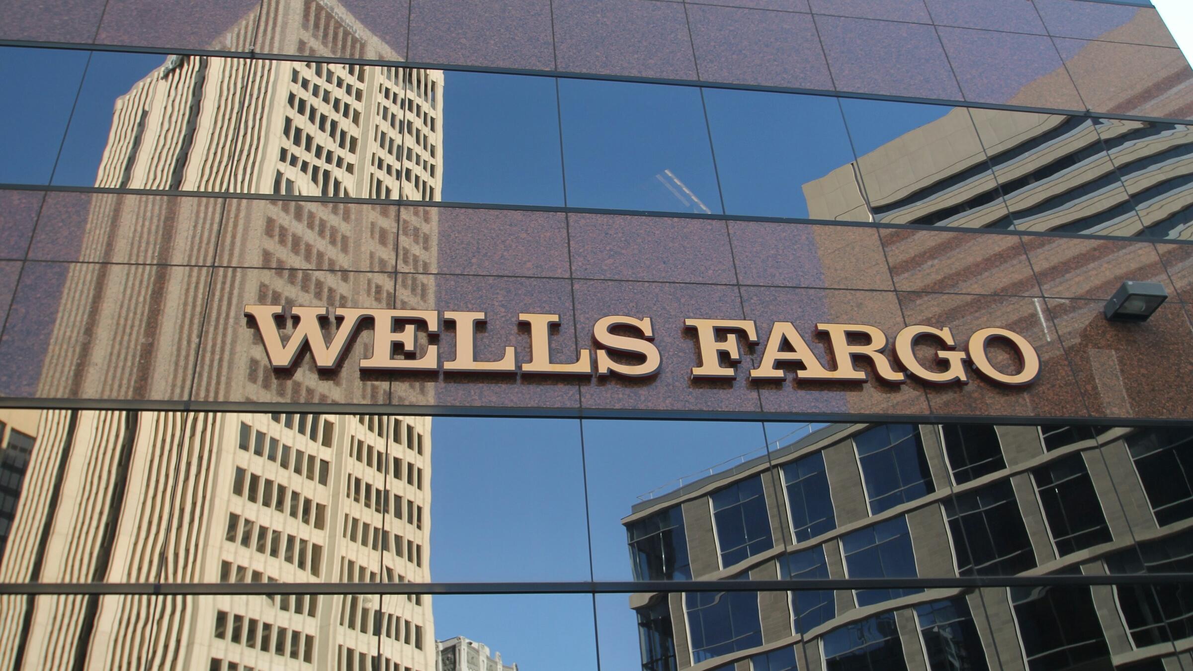 Wells Fargo plans to cut workforce and make way for AI