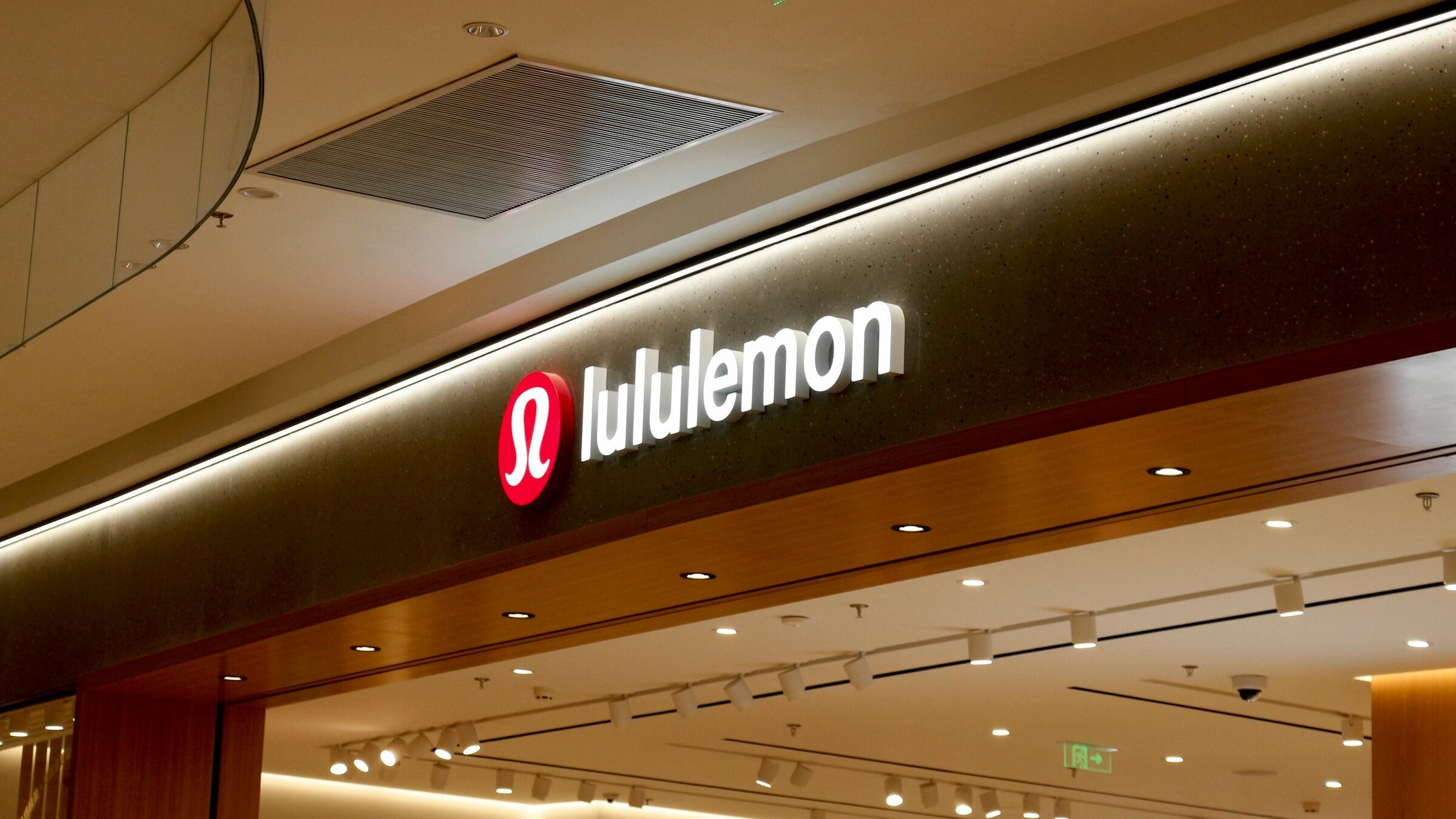 Lululemon jumps 11% on earnings; CEO departs