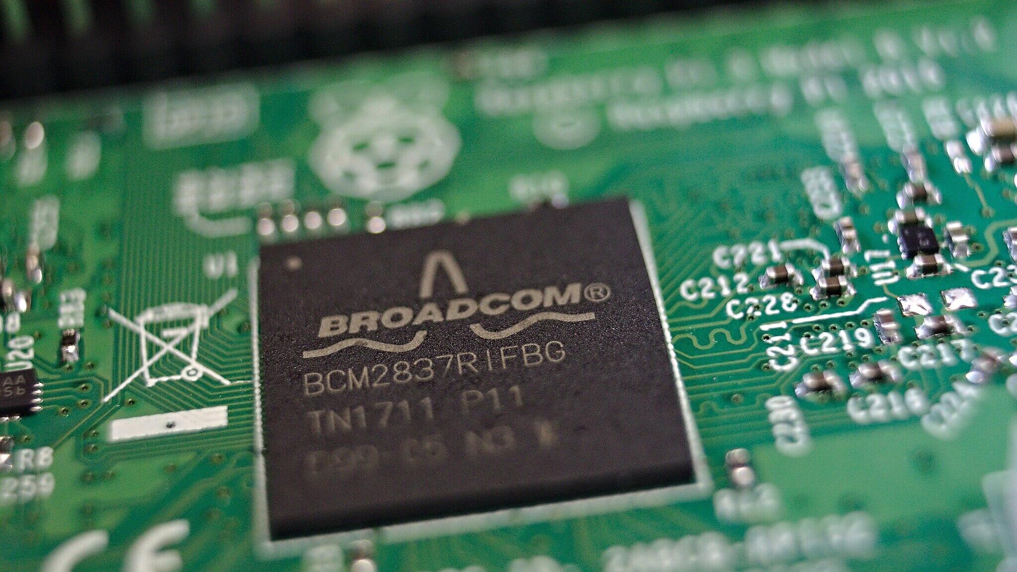Broadcom beats estimates; shares fall 5%