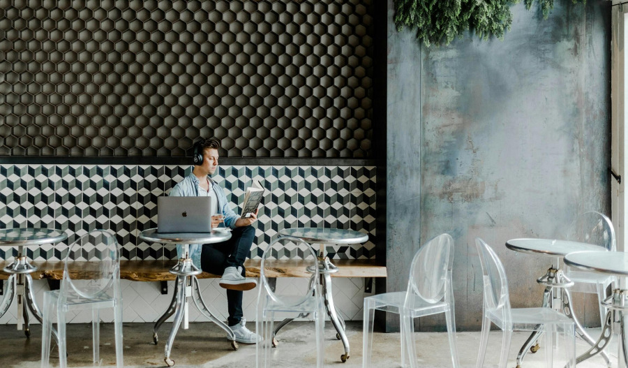 US jobless claims post largest increase since pandemic