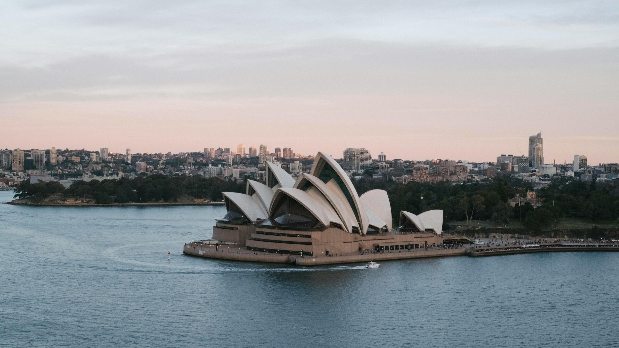 ASX 200 to open lower as Wall St's tech stocks dip
