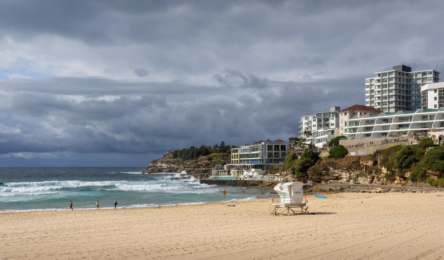 Bondi Beach shooting claims 16 lives