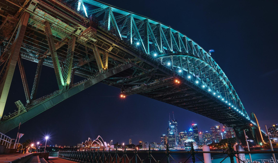 ASX 200 slides 0.7%; commodity selloff hits miners