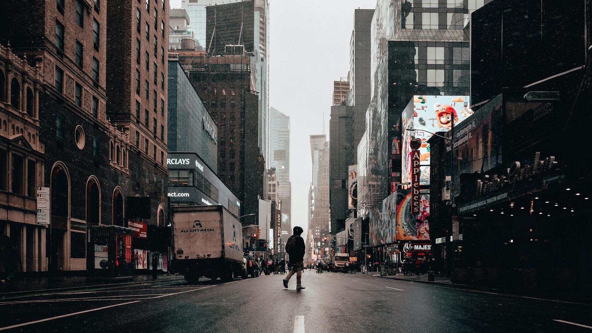 US benchmarks close mixed amid delayed data releases