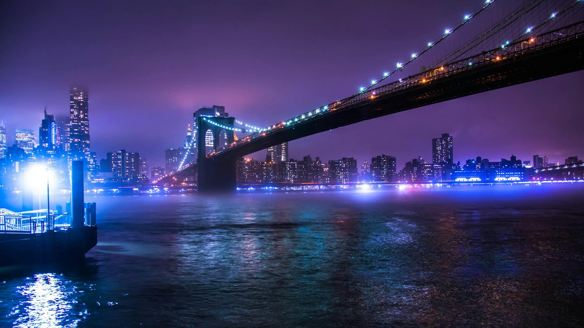 US stock futures lower as investors digest mixed data