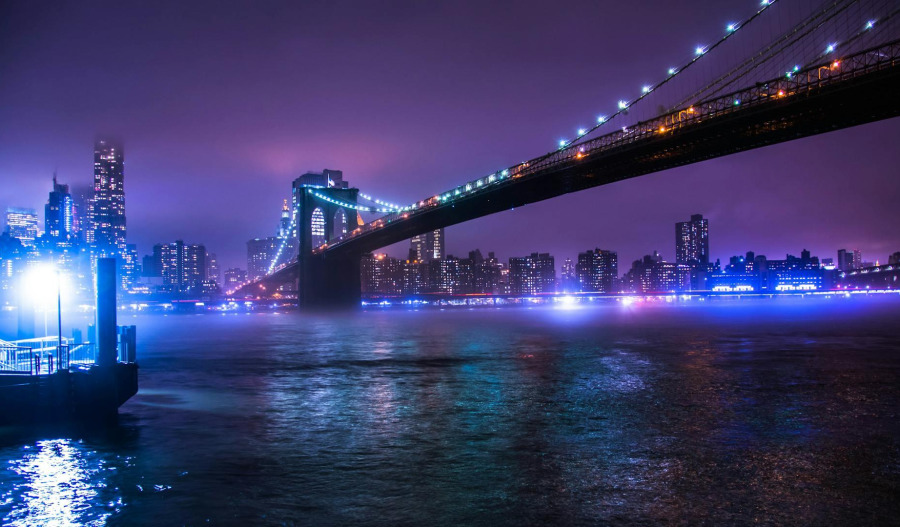 US stock futures lower as investors digest mixed data