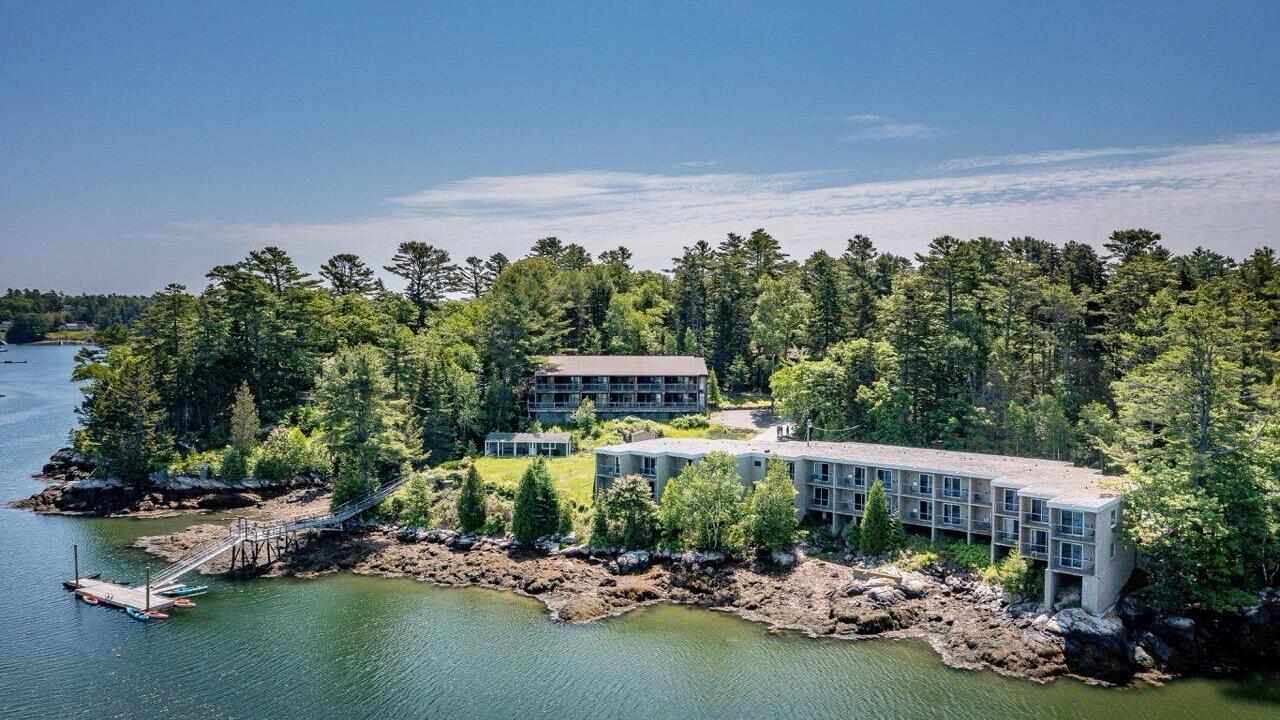 70 Ocean Gate Rd, Southport, ME 04576, USA