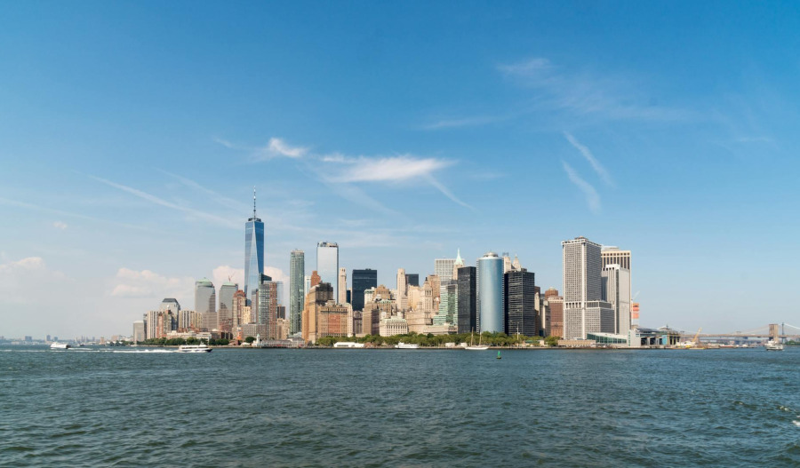 US markets gain on Friday but end week mixed