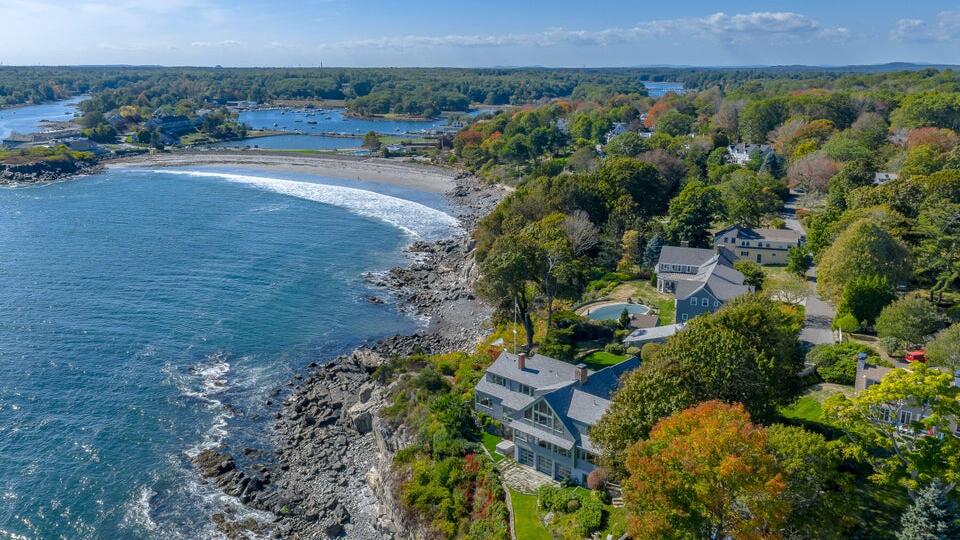 21 Starboard Ln, York, ME 03909, USA