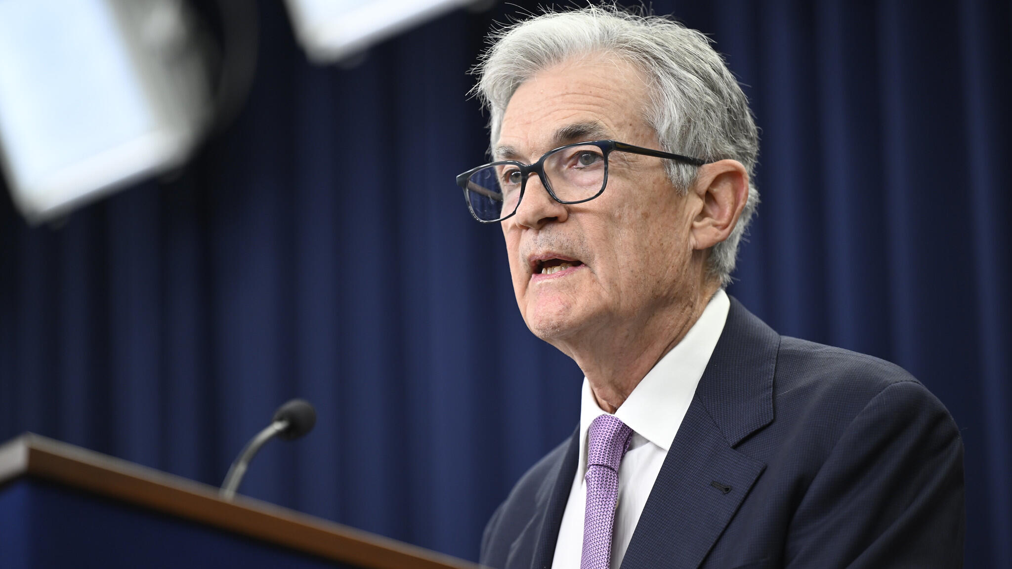 Fed minutes reveal divide over December rate cut
