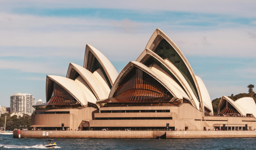 ASX closes higher, uranium stocks climb