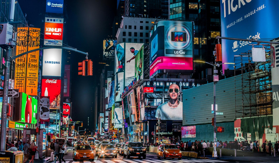 US futures dip; CPI data, bank earnings due tomorrow