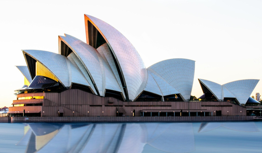 Materials stocks help ASX end higher despite US drop