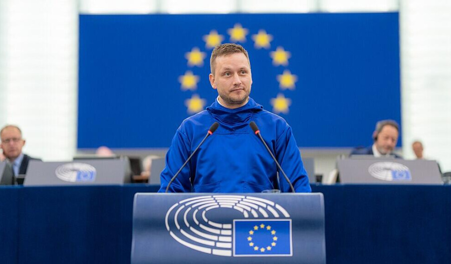 Greenland PM says he won’t bow to Trump threats