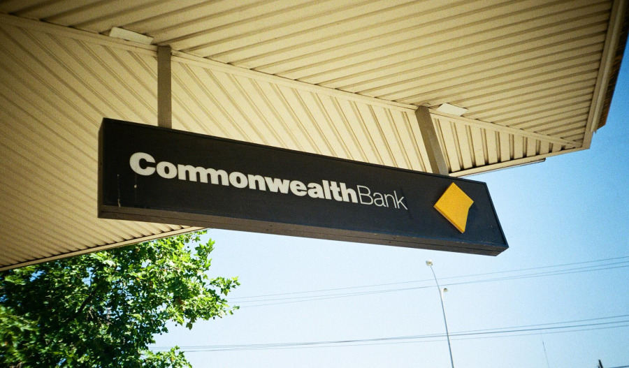 CBA tops brand ranks but investors unconvinced