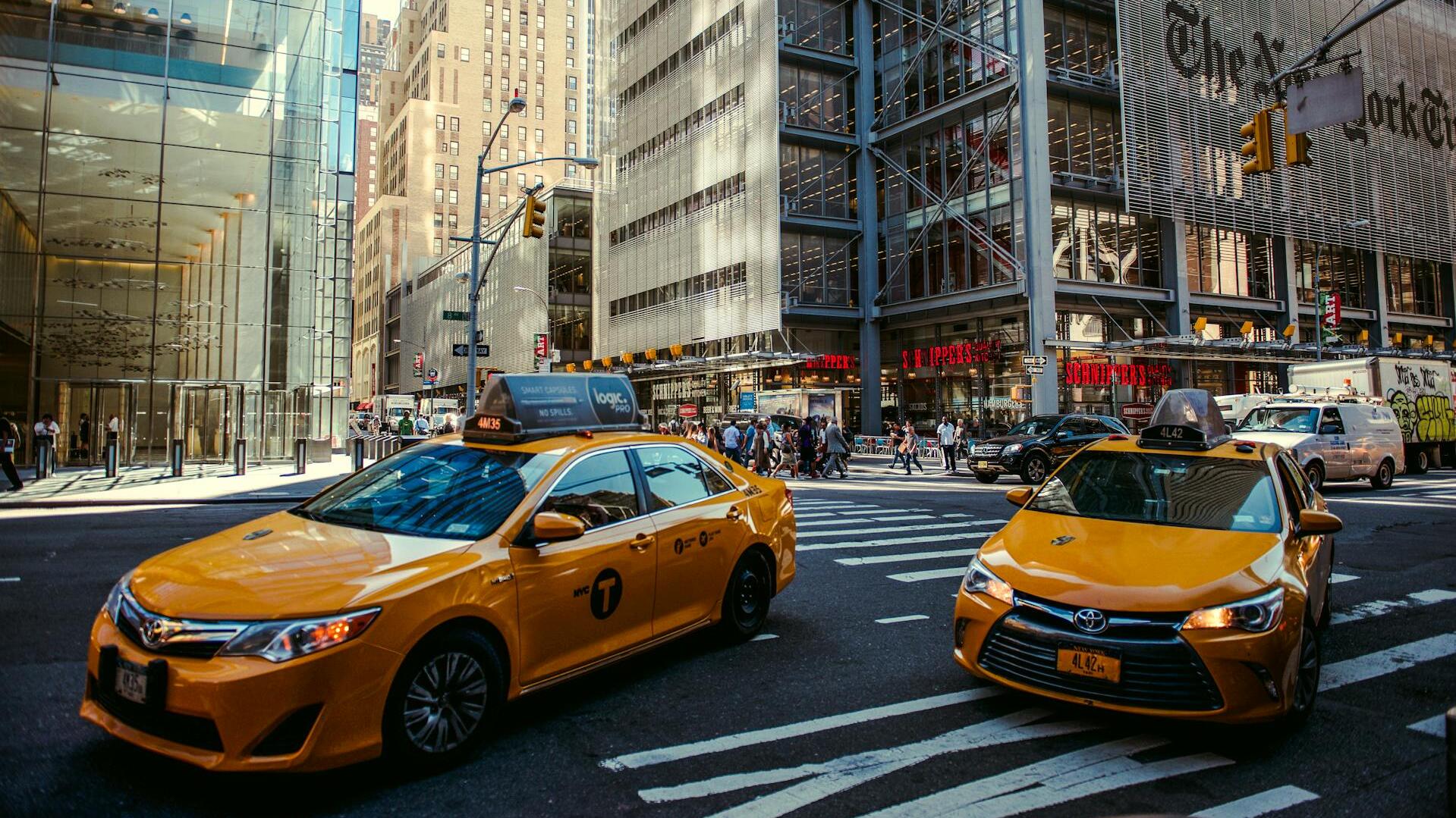 US Q3 growth revised higher as profits improve