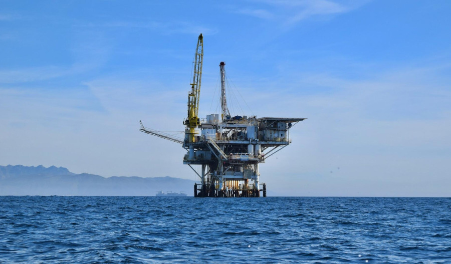 Oil slips but on track for largest monthly gain in years