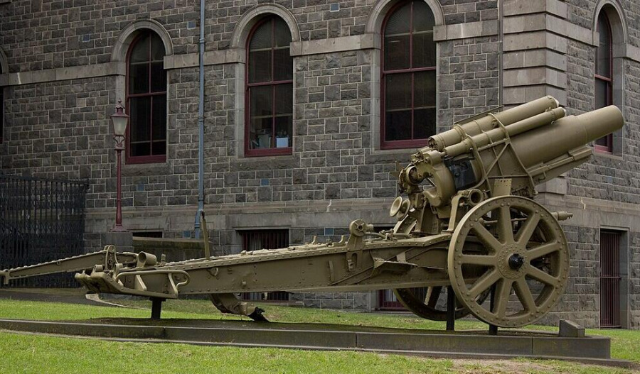 A$3bn in Australian defence properties to be sold