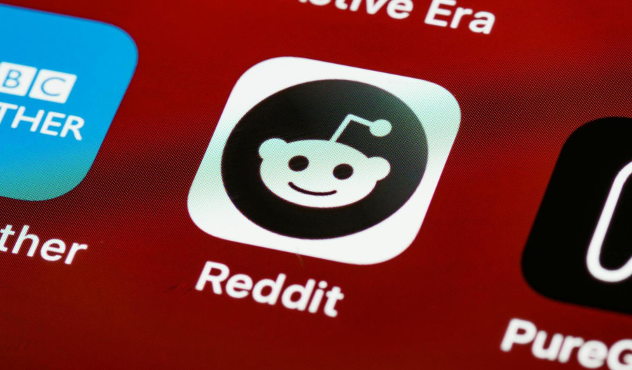 Reddit reports strong earnings for Q4 2025