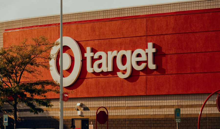 Target to lay off 500 but lift hours to improve service