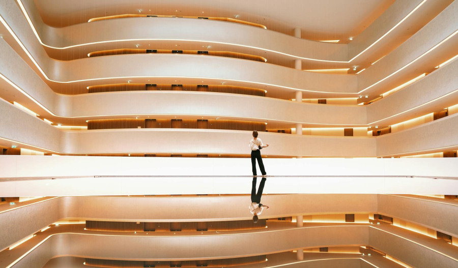 Trading floor: CSL tanks; CBA, Aussie Broadband rise