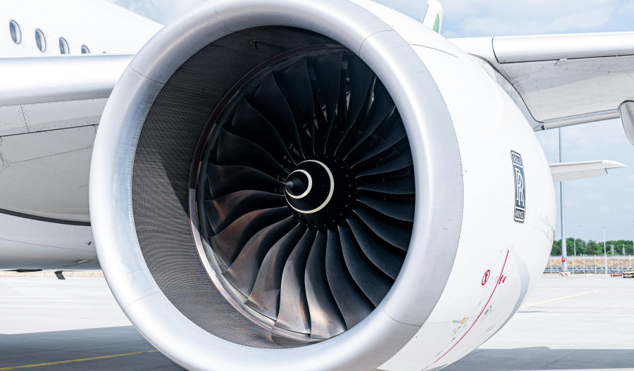 Rolls-Royce shares fly higher on buy-back news