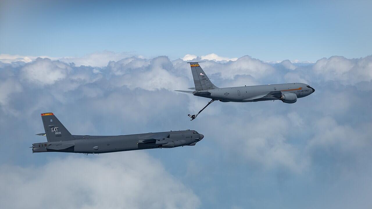 Trump pulls planes from Spain over Iran, threatens trade