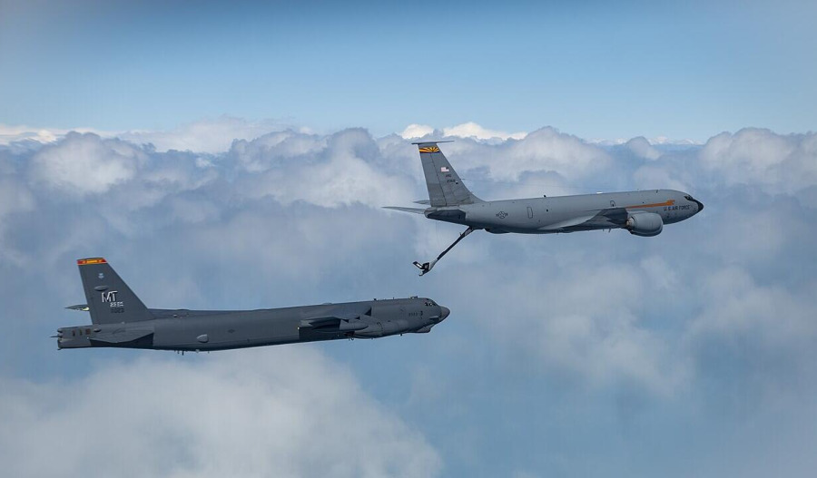 Trump pulls planes from Spain over Iran, threatens trade