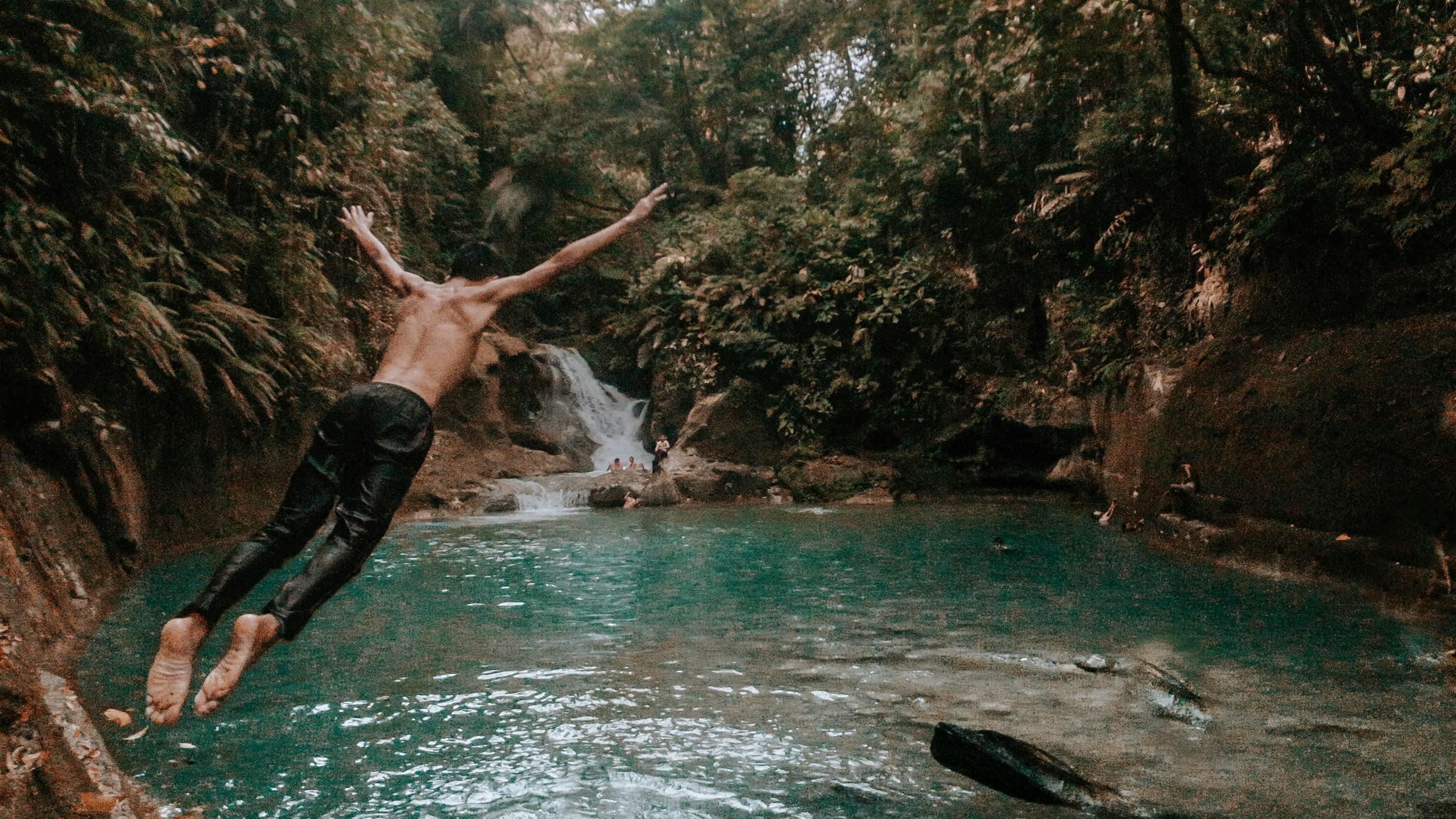 ASX seen opening 1.4% down amid worsening war worries