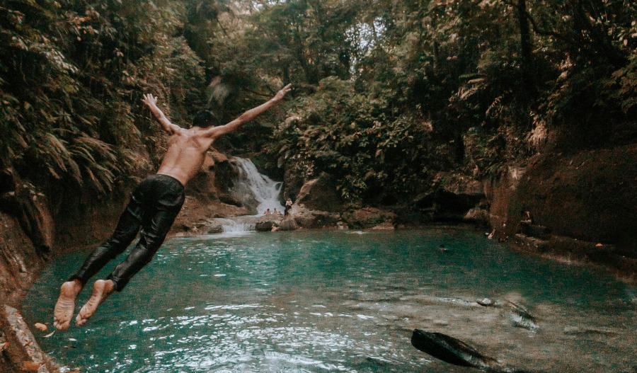 ASX seen opening 1.4% down amid worsening war worries