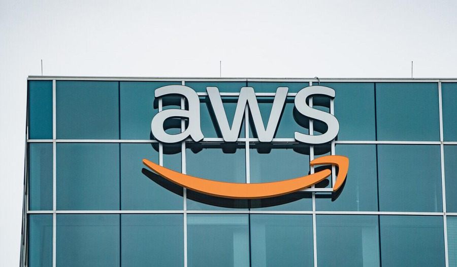 Amazon Web Services down after UAE strike