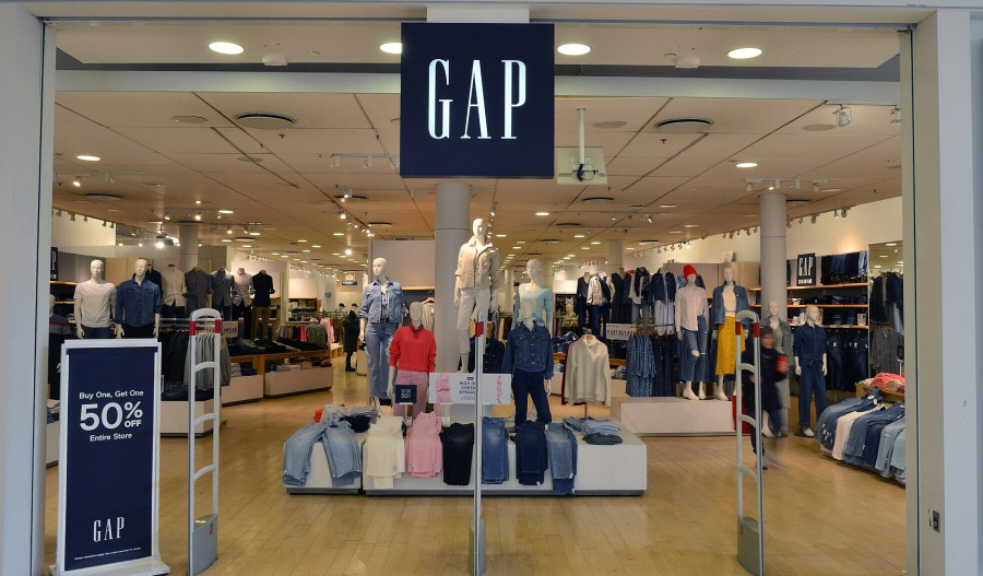 Gap earnings impacted by winter storms, shares down 8%