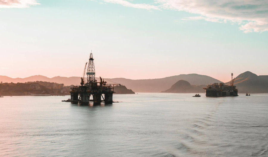 Oil surges over 20% as Iran war disrupts supply