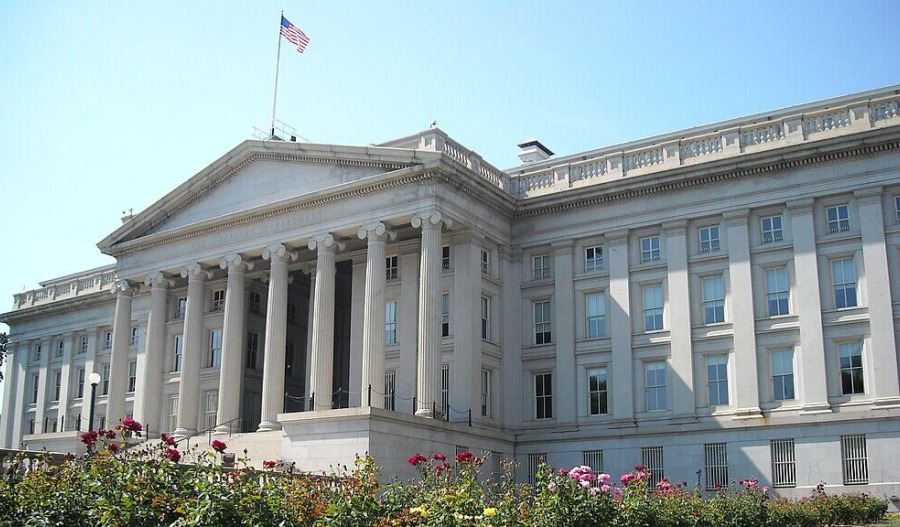 United States deficit falls from a year earlier