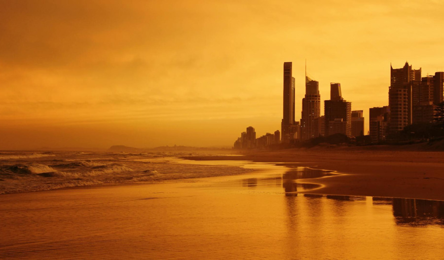 ASX resumes declines as oil surge hits sentiment