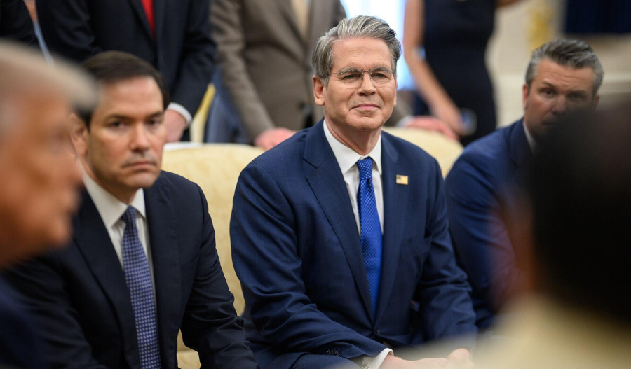 US aims to escort ships in Strait of Hormuz when possible