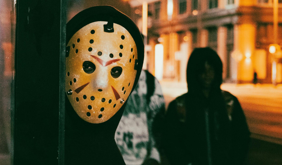 Azzet Unpacked: US$100 oil spooks the week in business