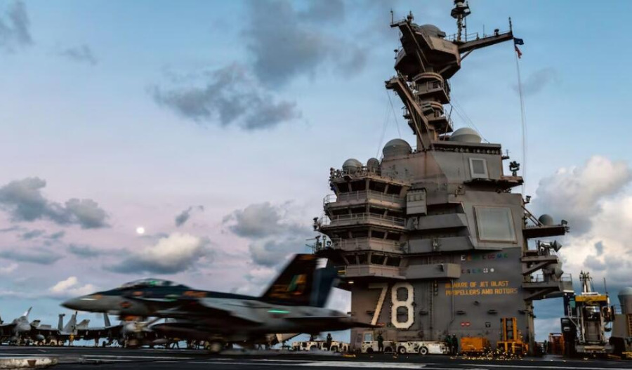 Iranian minelayers sunk off Strait of Hormuz