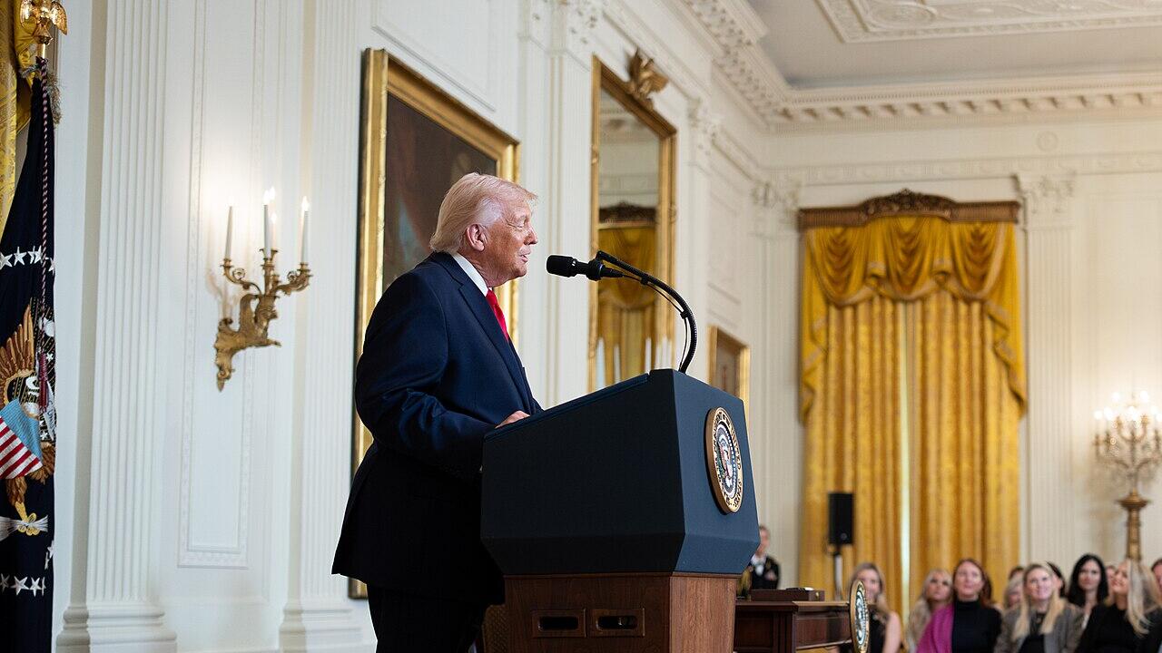 Trump urges allies to send warships to Strait of Hormuz