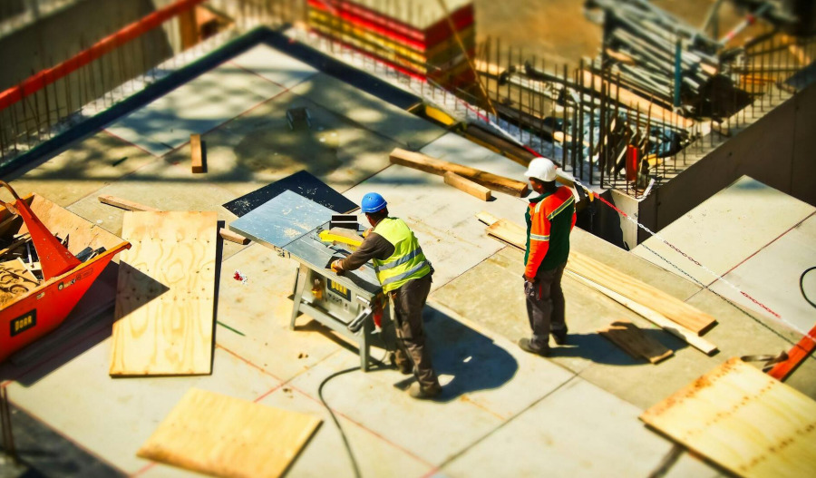 US GDP growth slumps amid government shutdown