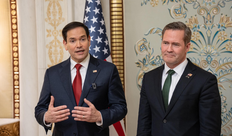 US could strike oil facilities on Iran's Kharg Island