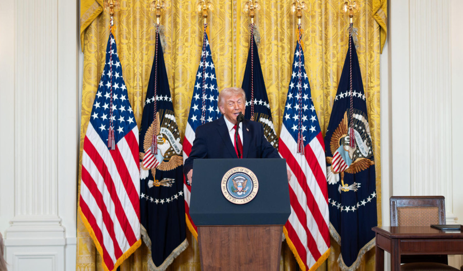 Trump says he expects to have the honour of taking Cuba