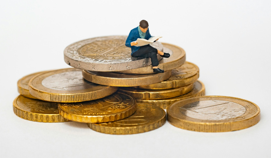 SUPER NATION: Members urged to think before they switch