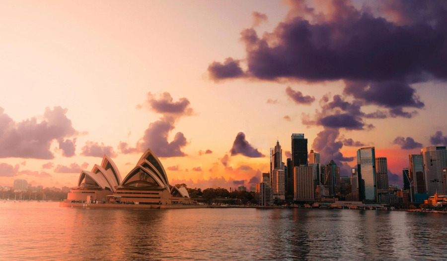 ASX 200 rises 0.3%; US Fed rate decision in focus