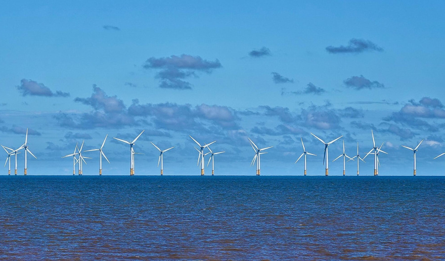 Offshore wind axed as US backs oil expansion