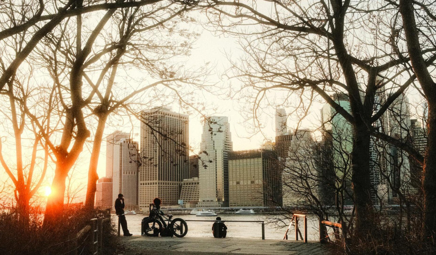 US markets drop as oil surge rattles sentiment