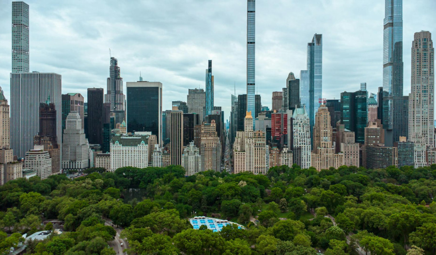 US stocks surge on potential Iran war off-ramp